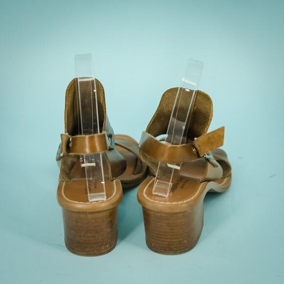 Barbara Barbieri Size 7 Brown Leather Studded Singback Stacked Block  Sandals - Picture 3 of 7